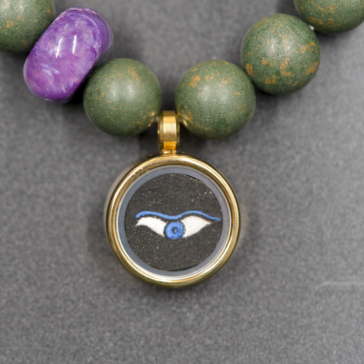 Tibetan Herbal Prayer Bead Bracelet · Object 103