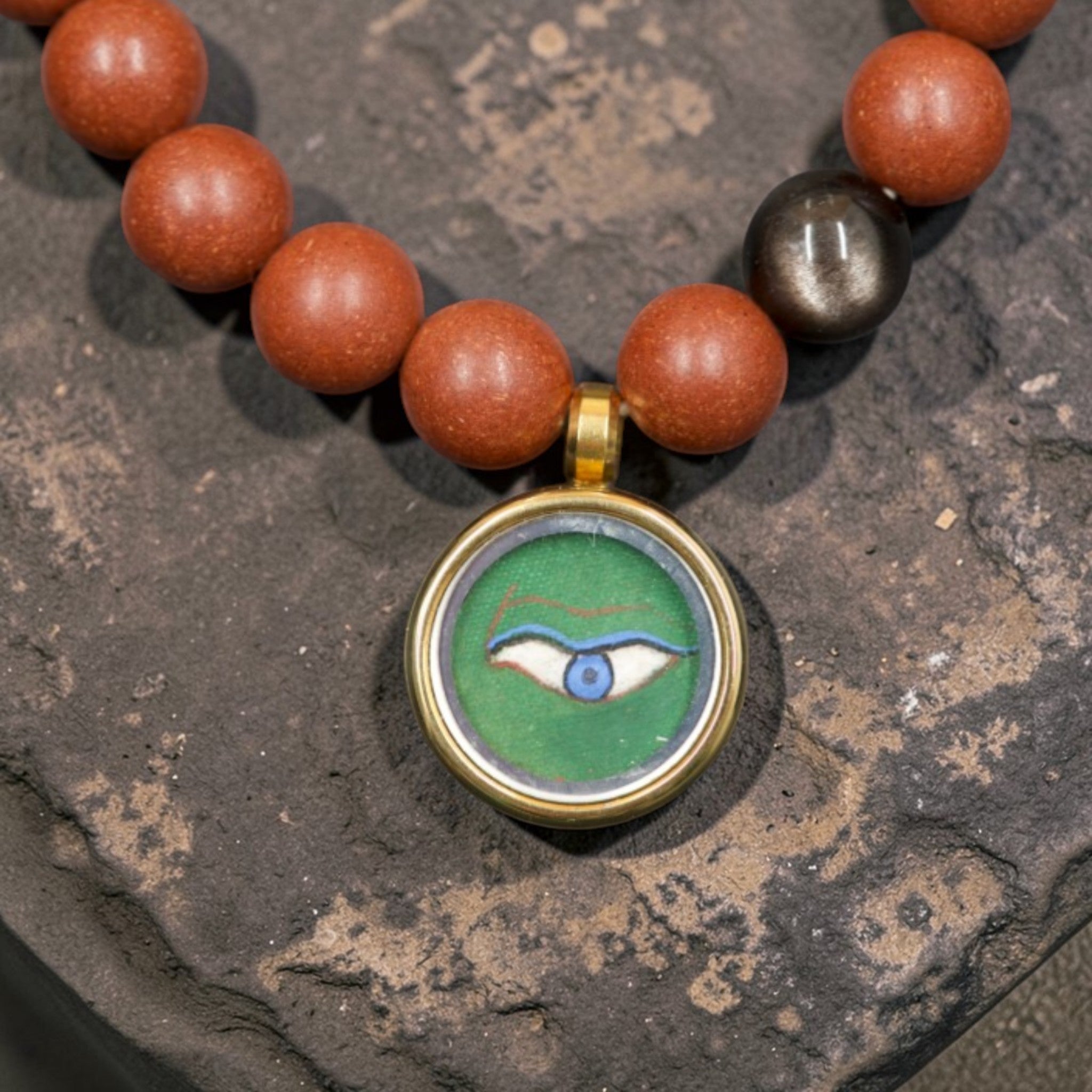 Tibetan Herbal Prayer Bead Bracelet · Object 104
