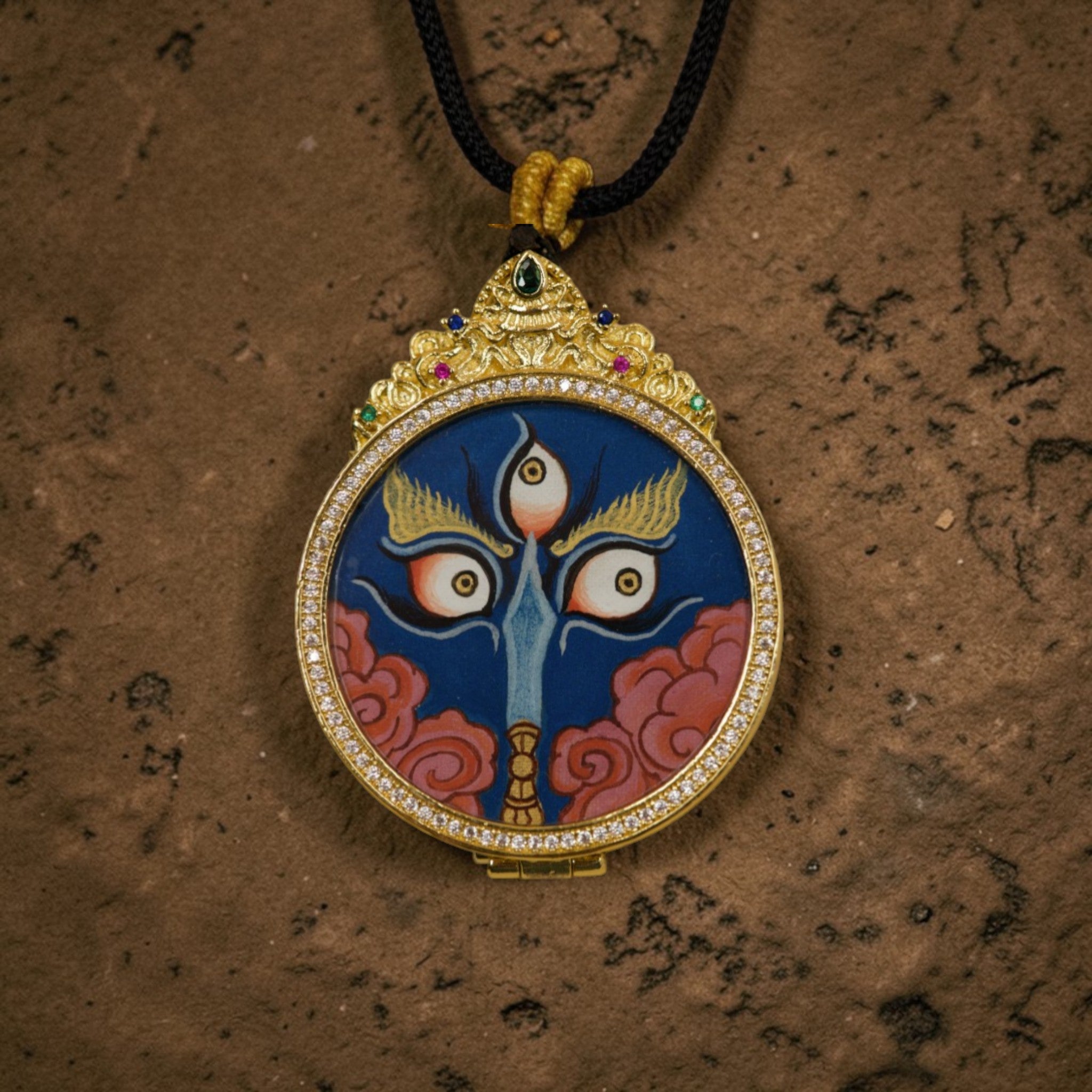 Acalanātha Eyes Circular Thangka Pendant · Object 2091
